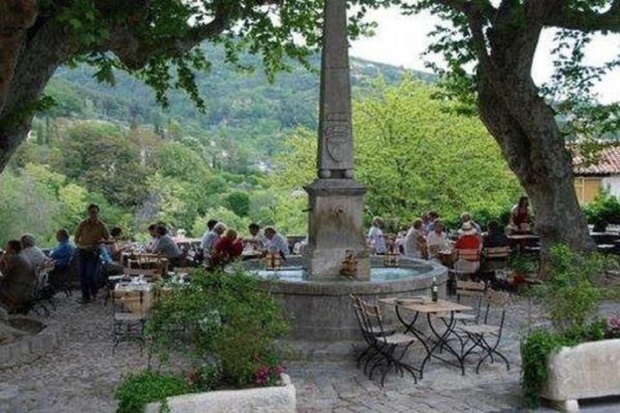Bastide Provencale Les Muriers D'Engaspaty Seillans Dış mekan fotoğraf
